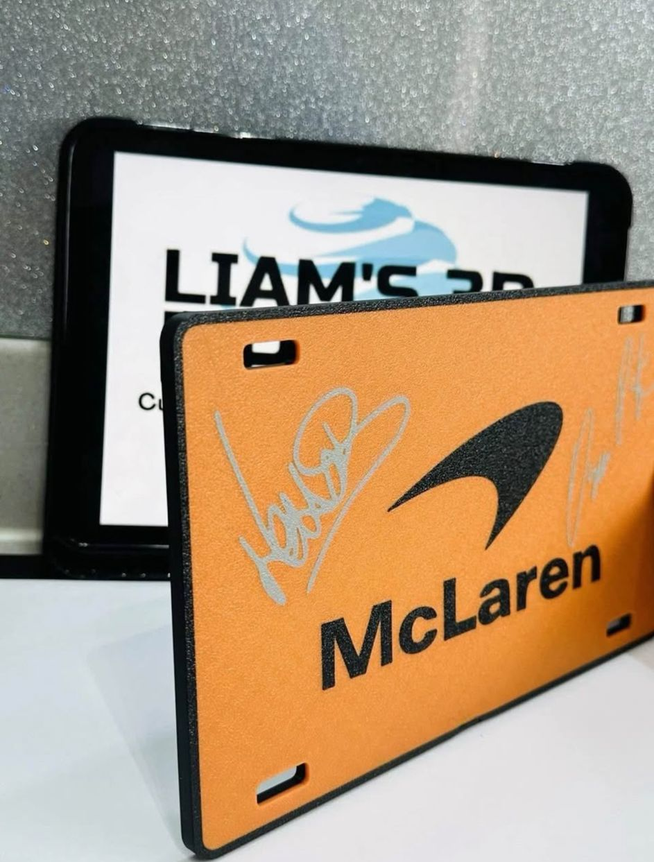 Decorative F1 Formula 1 McLaren Wall Plaque Lando Norris Oscar Piastri Sign