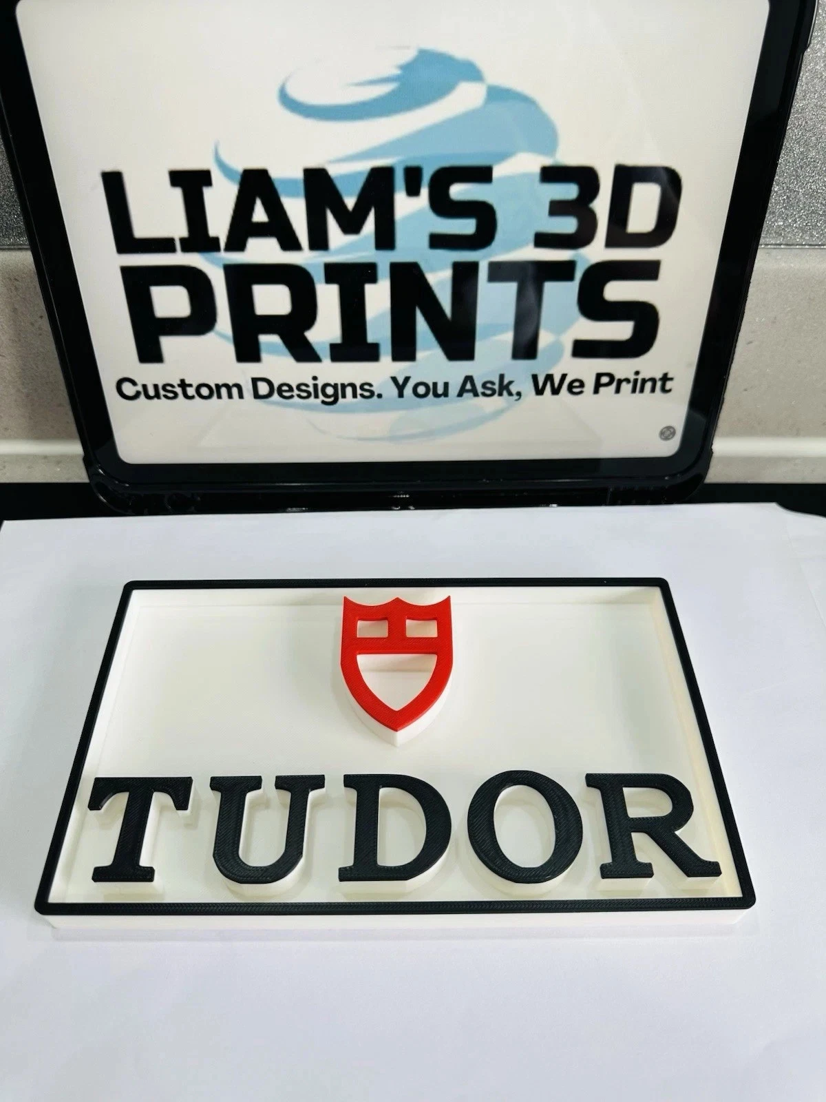 Decorative Tudor logo Sign Display Watch 20cm