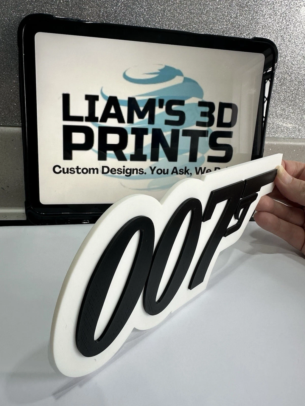 Decorative 007 James Bond Sign Display two sizes small 16cm Large 25cm