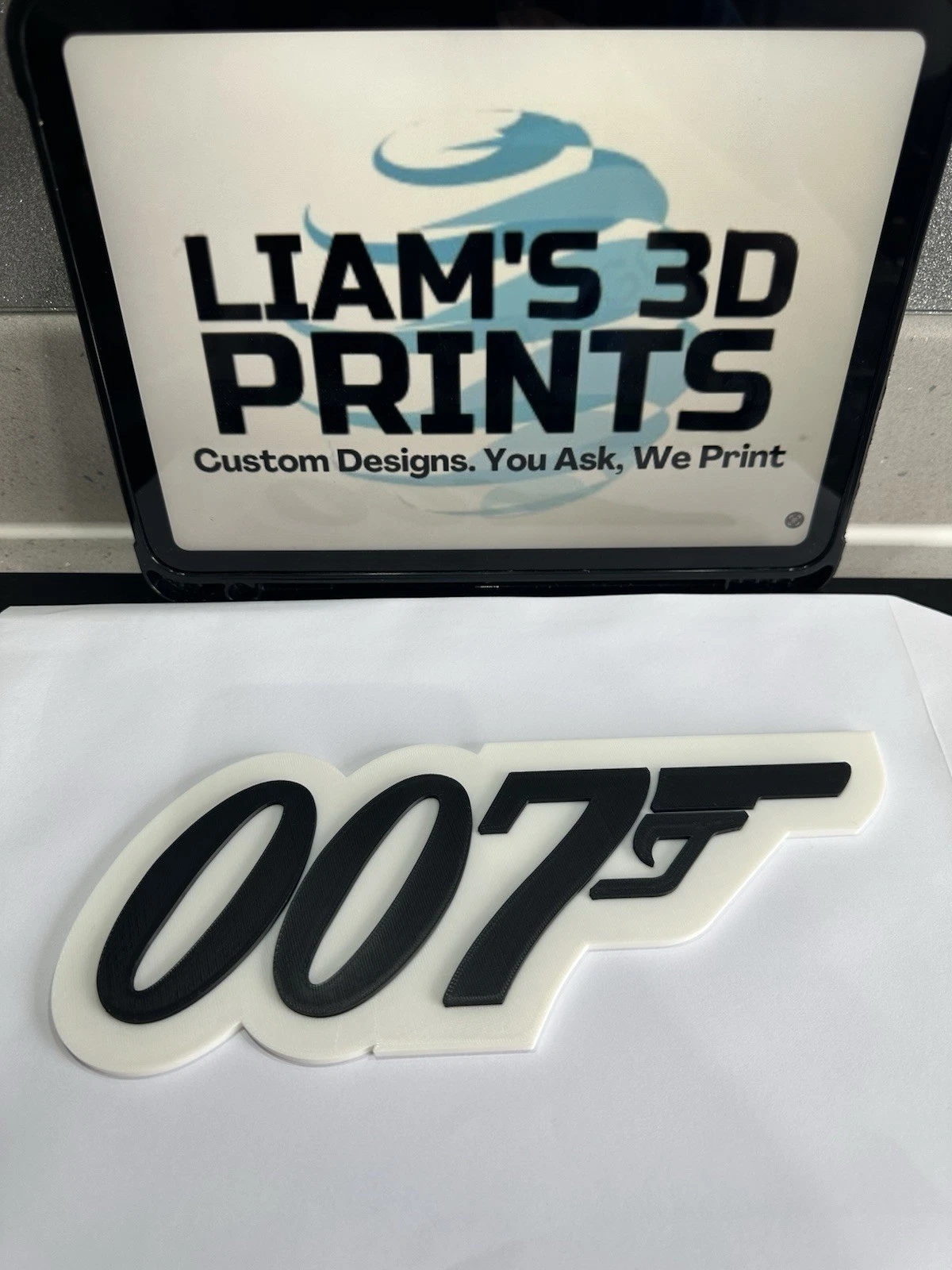 Decorative 007 James Bond Sign Display two sizes small 16cm Large 25cm