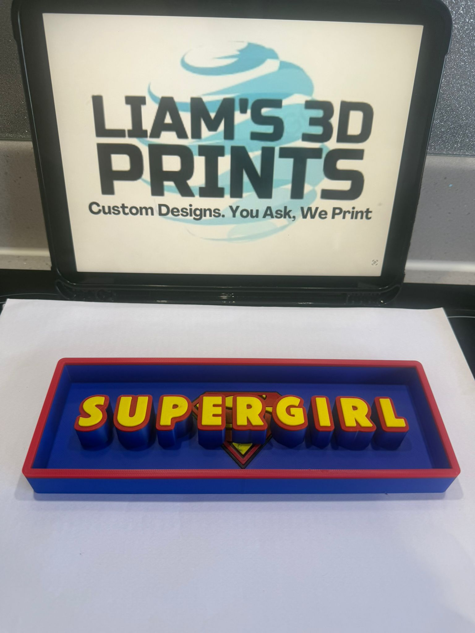 Decorative Supegirl Dc Film Logo Sign Display Cinema s 17.5cm L 22cm