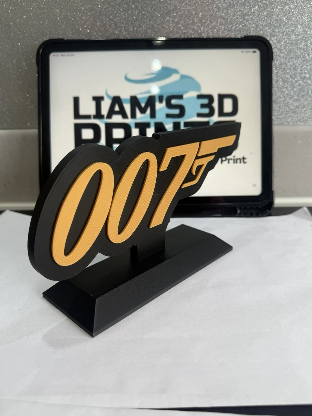 Decorative James Bond 007 Film Logo With Stand Word Sign Room Display Pops