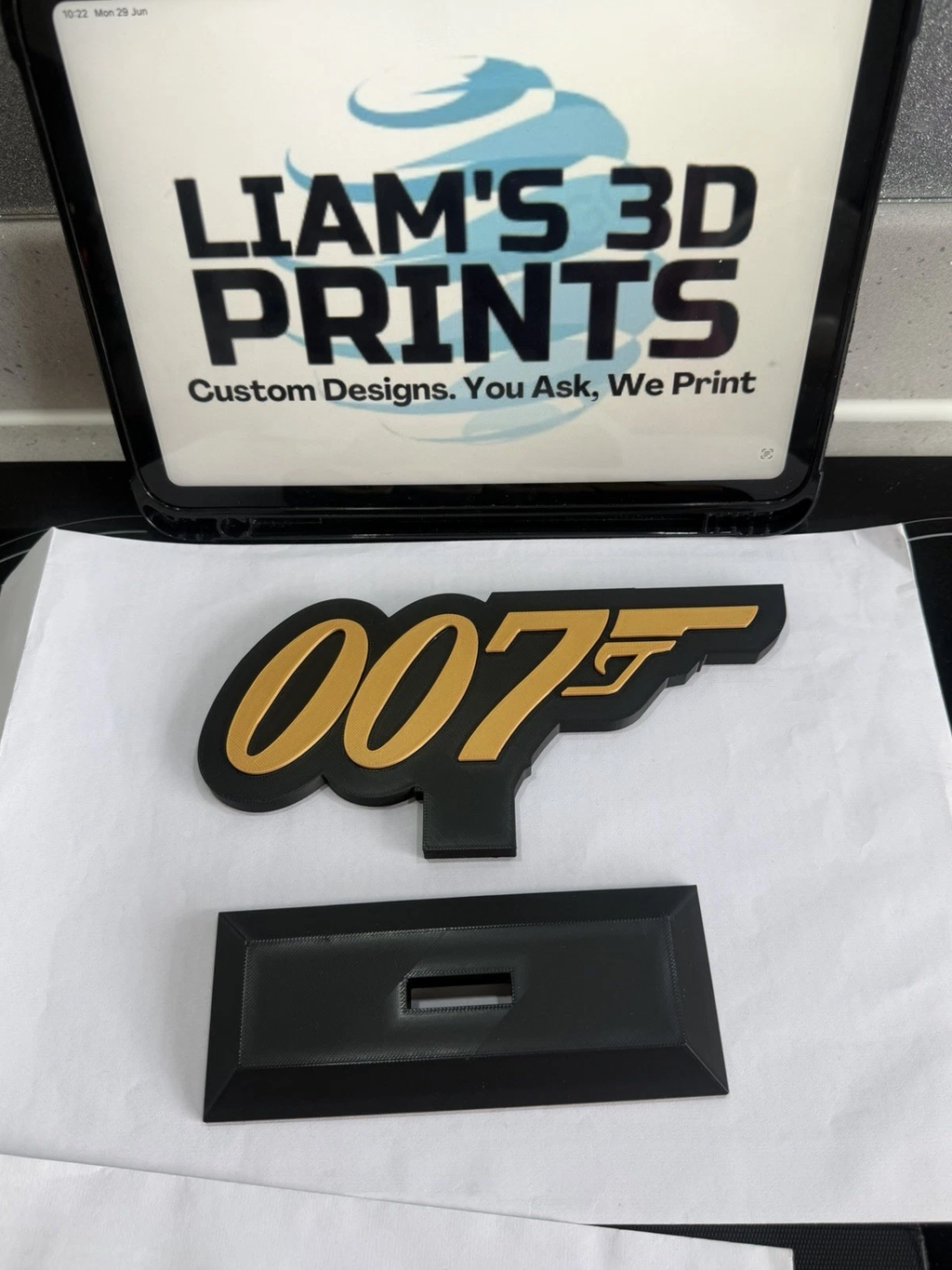 Decorative James Bond 007 Film Logo With Stand Word Sign Room Display Pops