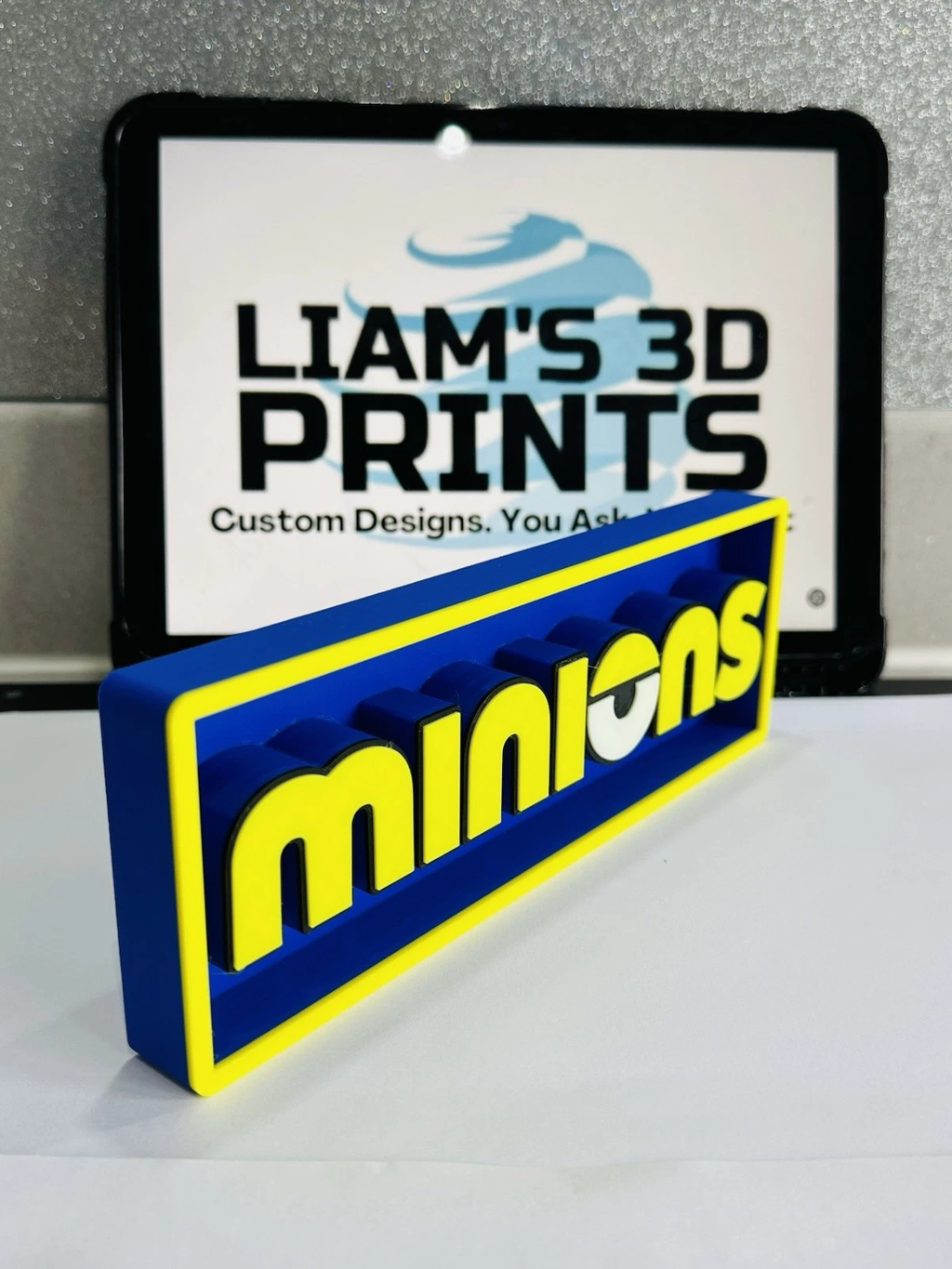 Decorative Despicable Me Minions 2 3 4 Logo Sign Display Cinema s 17.5cm L 22cm
