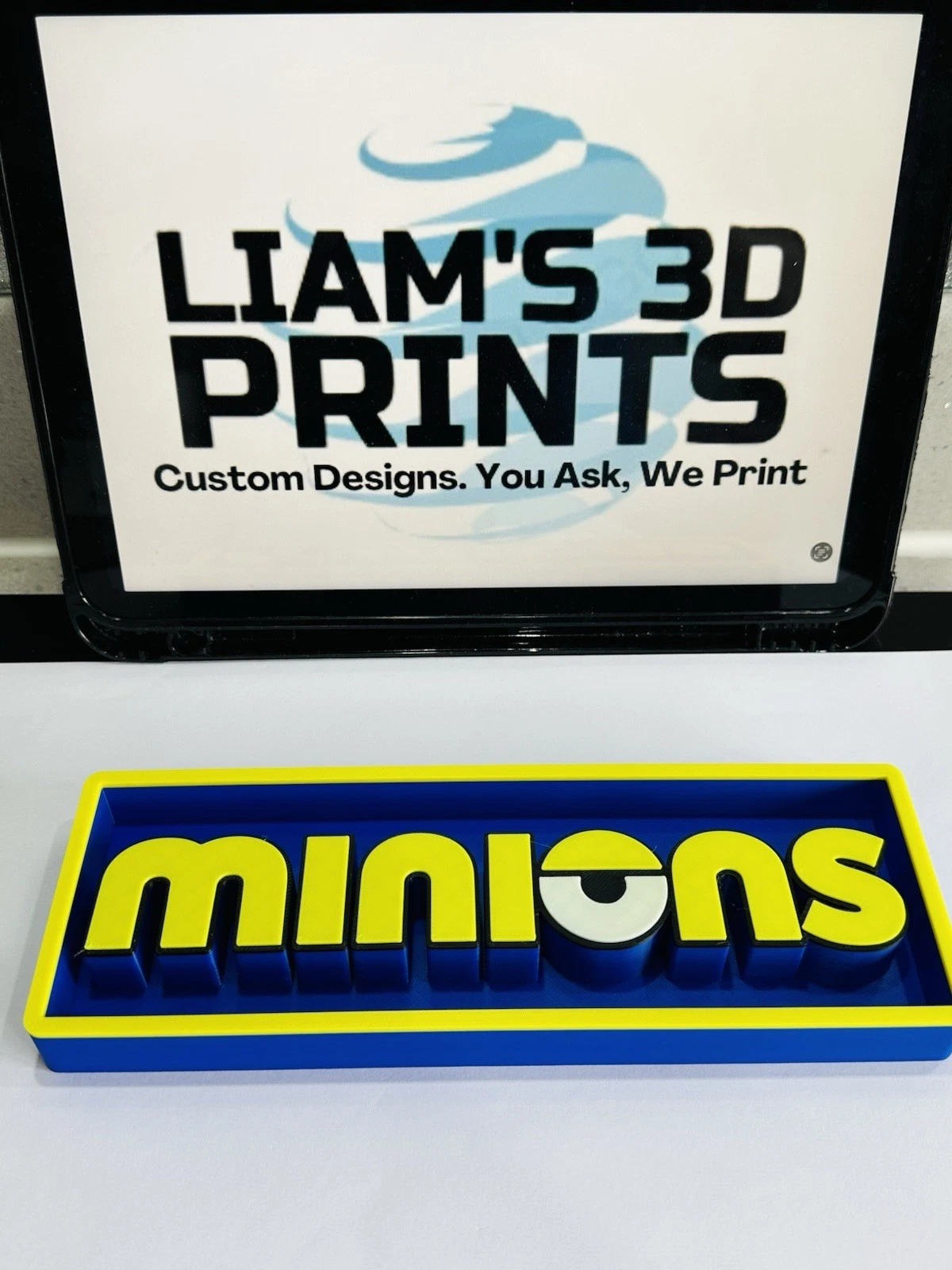 Decorative Despicable Me Minions 2 3 4 Logo Sign Display Cinema s 17.5cm L 22cm