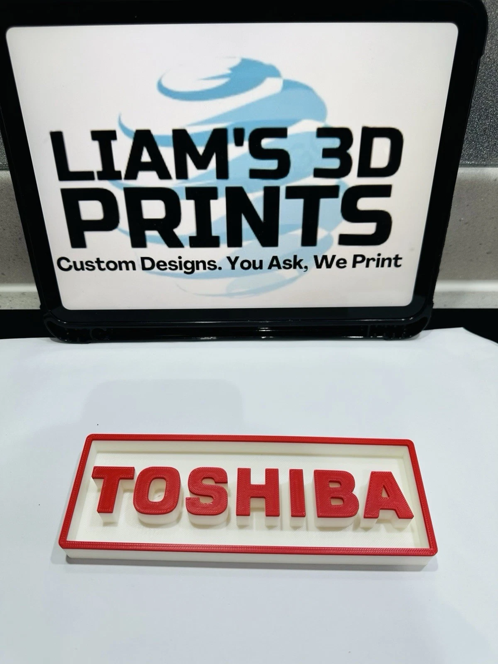 Decorative Toshiba Technology Logo Sign Display Cinema s17.5cm L22cm