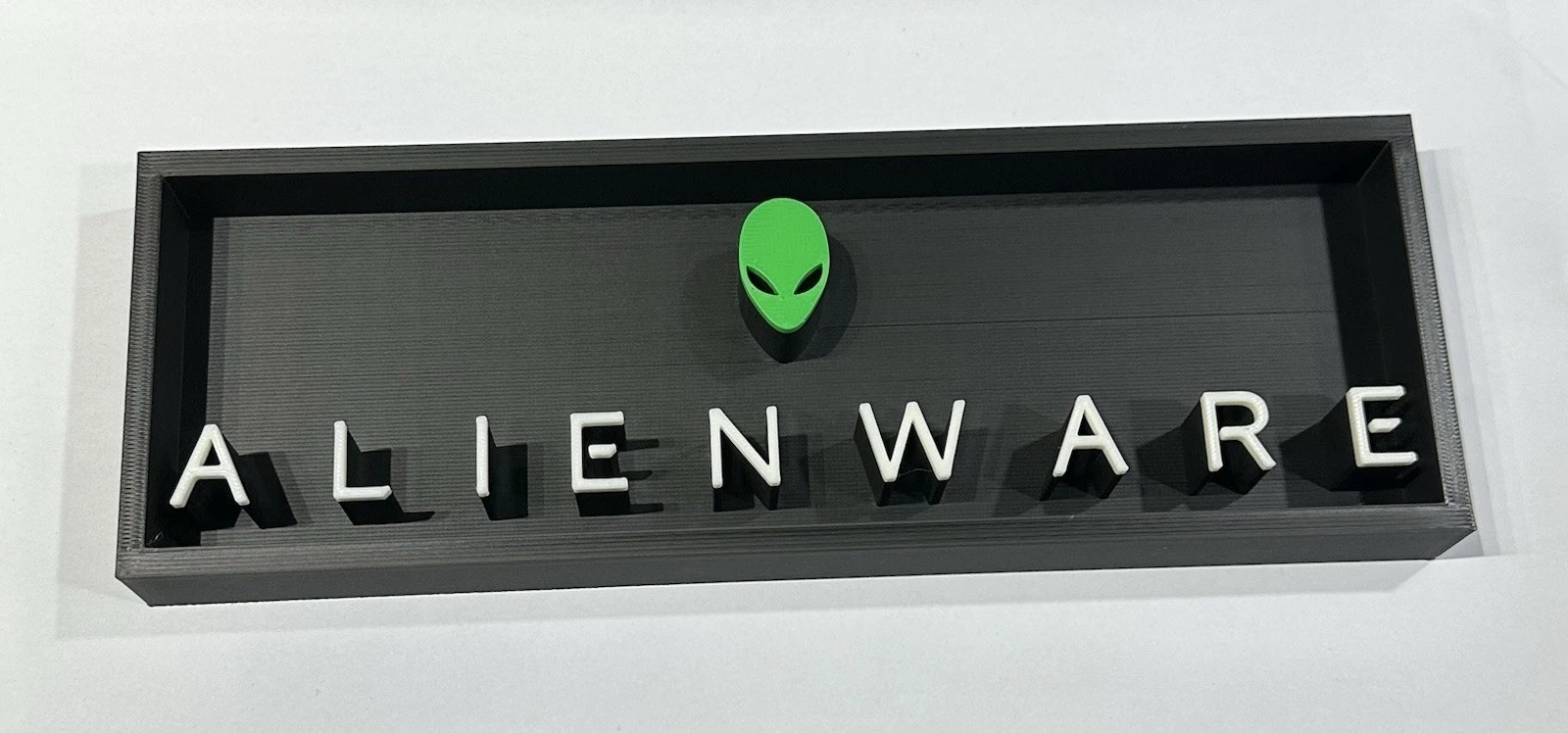 Decorative Alienware Gaming PC logo Sign Display Cinema s17.5cm Large 22cm