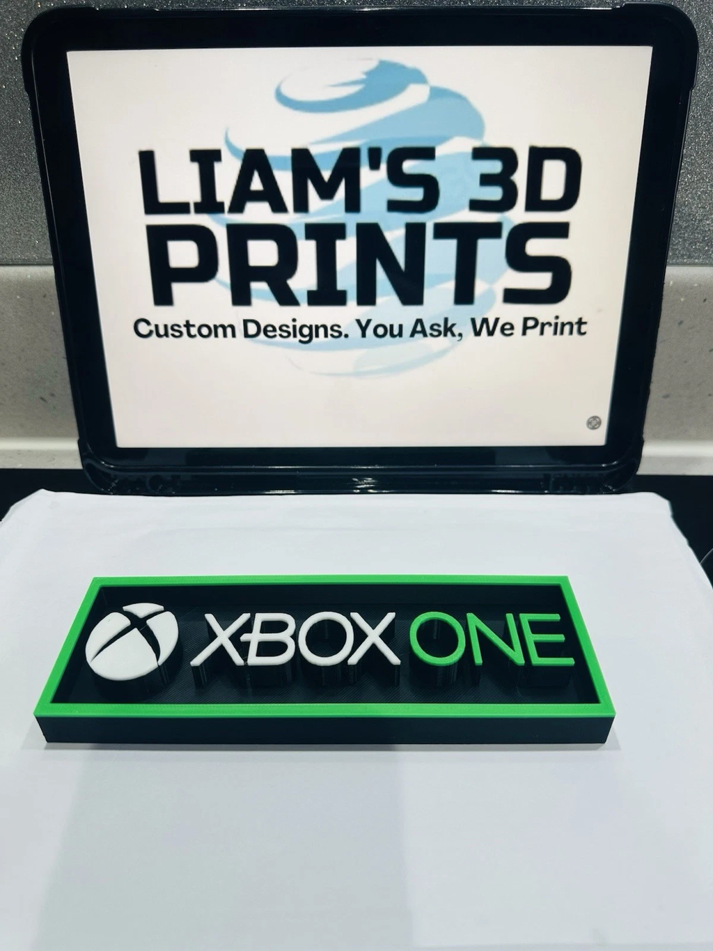 Decorative XBOX One logo Sign Display Cinema small 17.5cm Large 22cm
