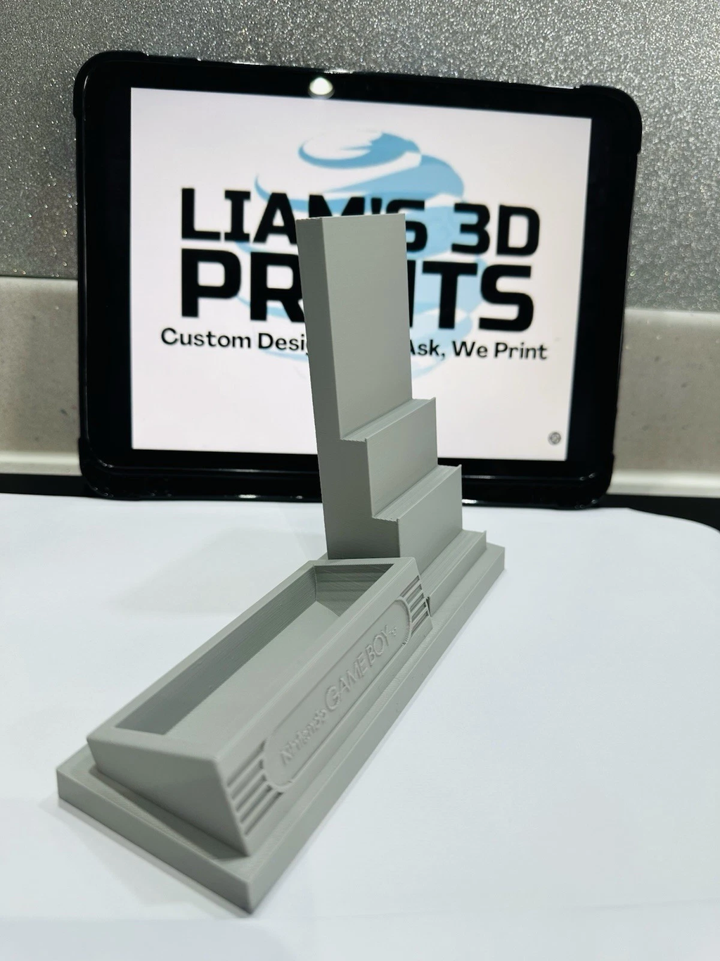 3D Printed Game Boy Stand With Games Stand Display