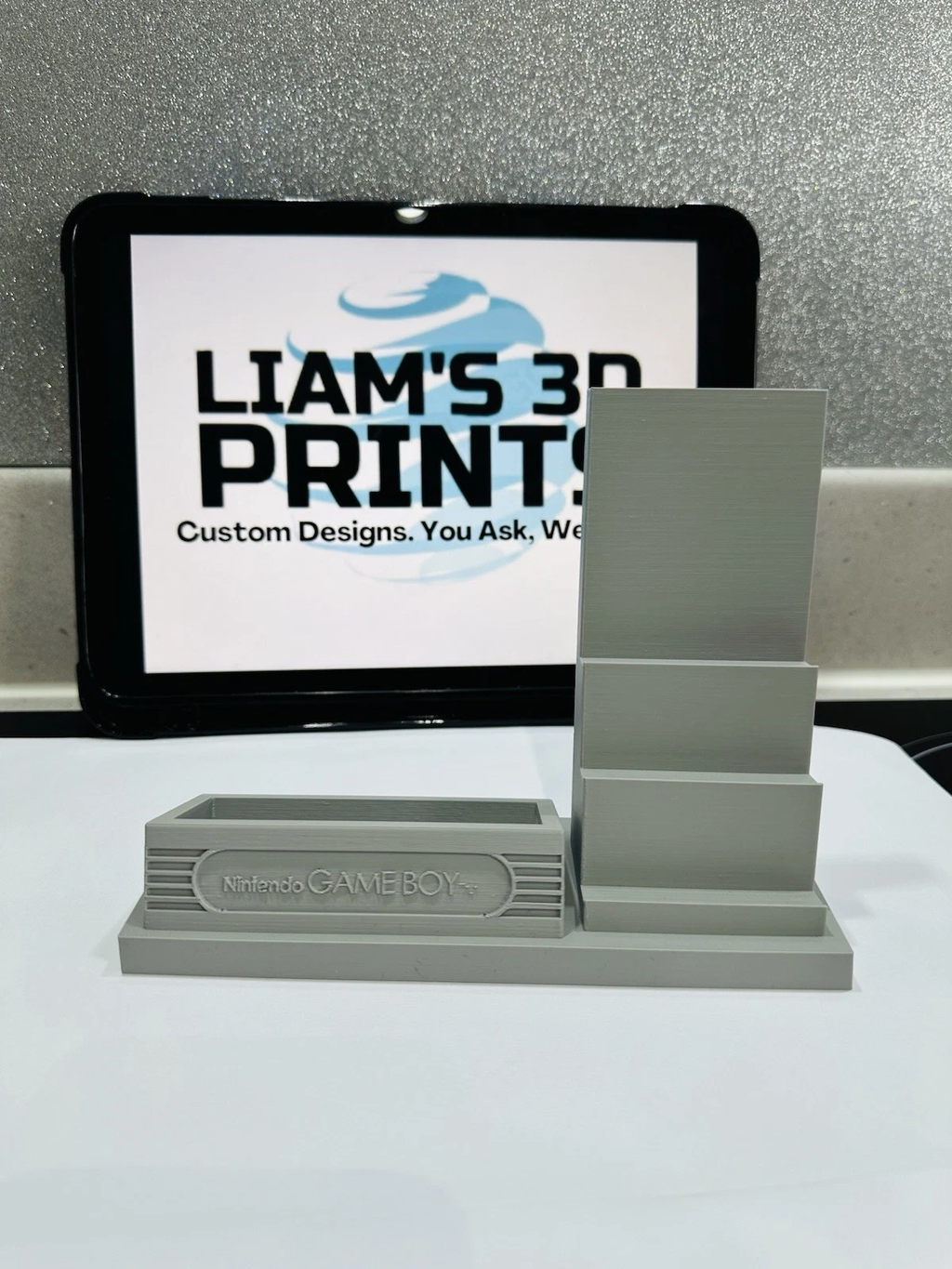 3D Printed Game Boy Stand With Games Stand Display