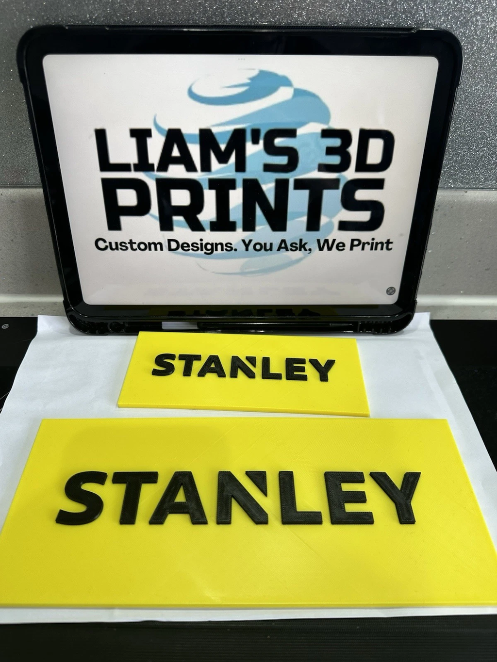 Decorative Stanley Tool logo Sign Display two sizes small 16cm Large 25cm