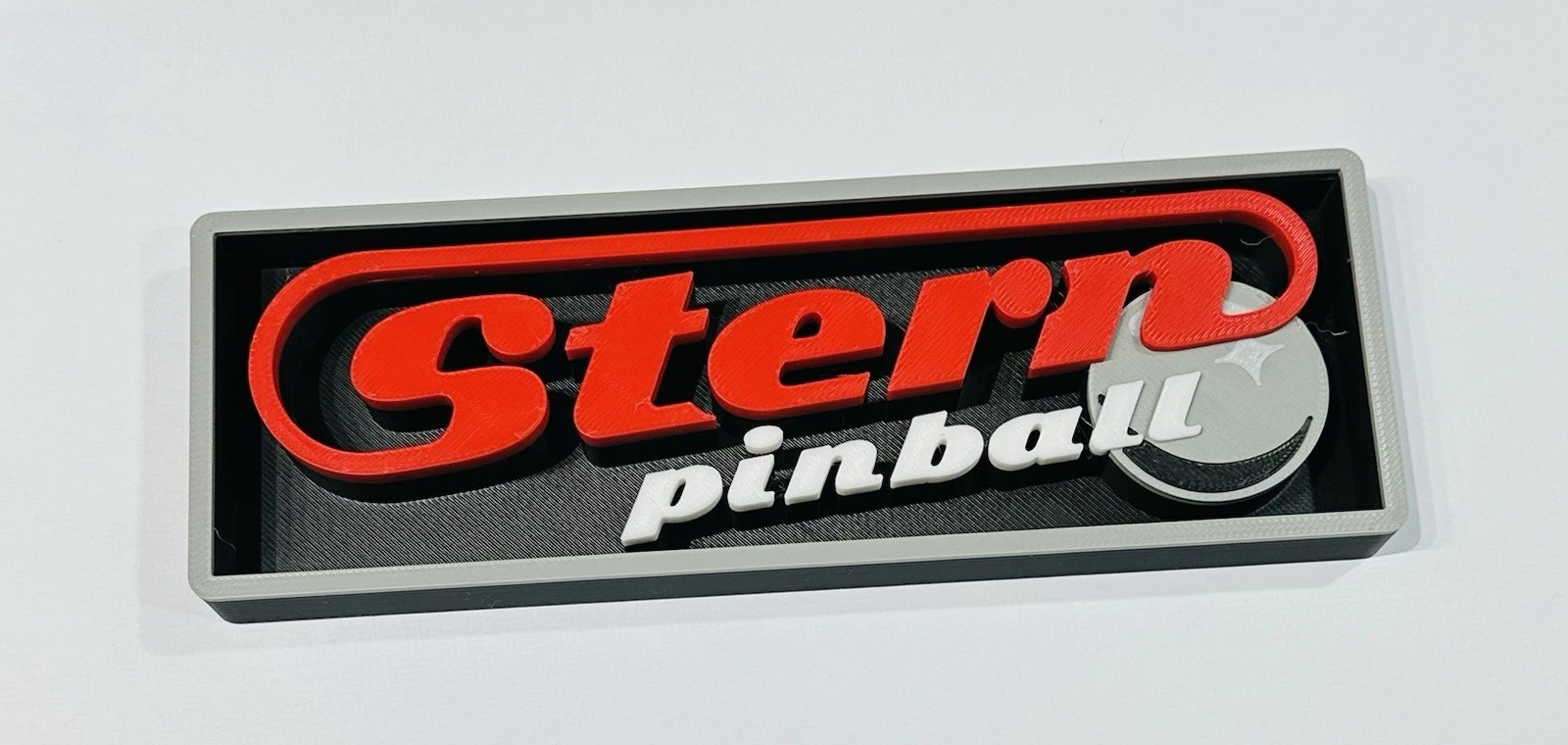 Decorative Stern Pinball Mancave logo Display Cinema small 17.5cm Large 22cm