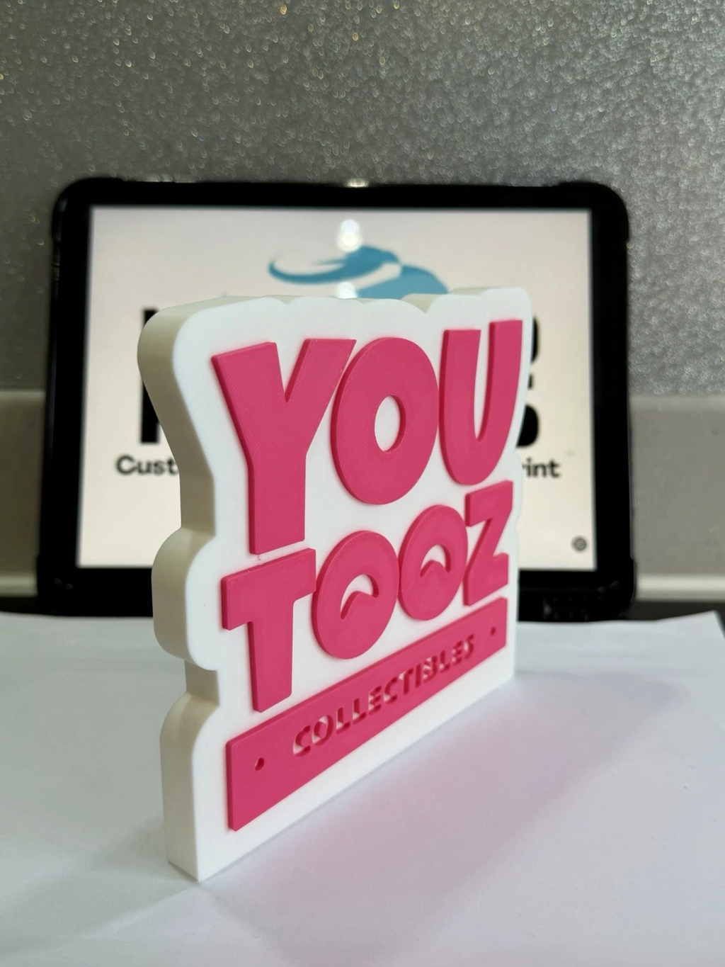 Decorative YouTooz sign logo display POP 3D