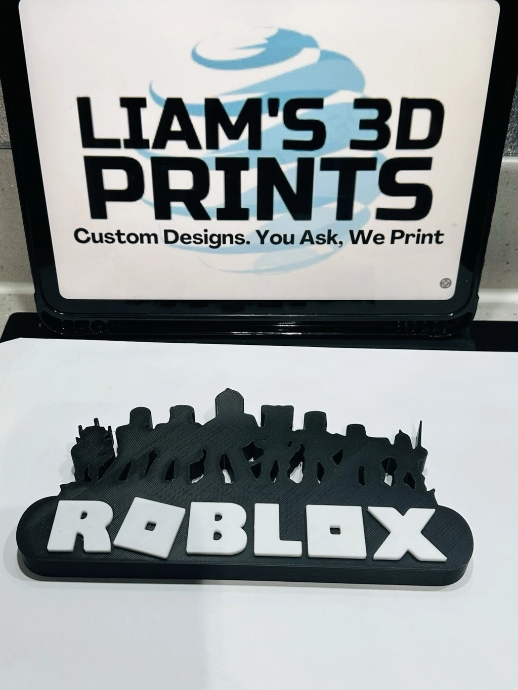 Decorative ROBLOX Sillouhette Room Sign Display ROBUX