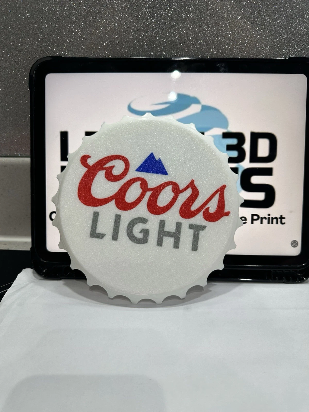 Decorative Coors Light Sign Display logo Beer 16cm Bottle Cap Mancave Bar