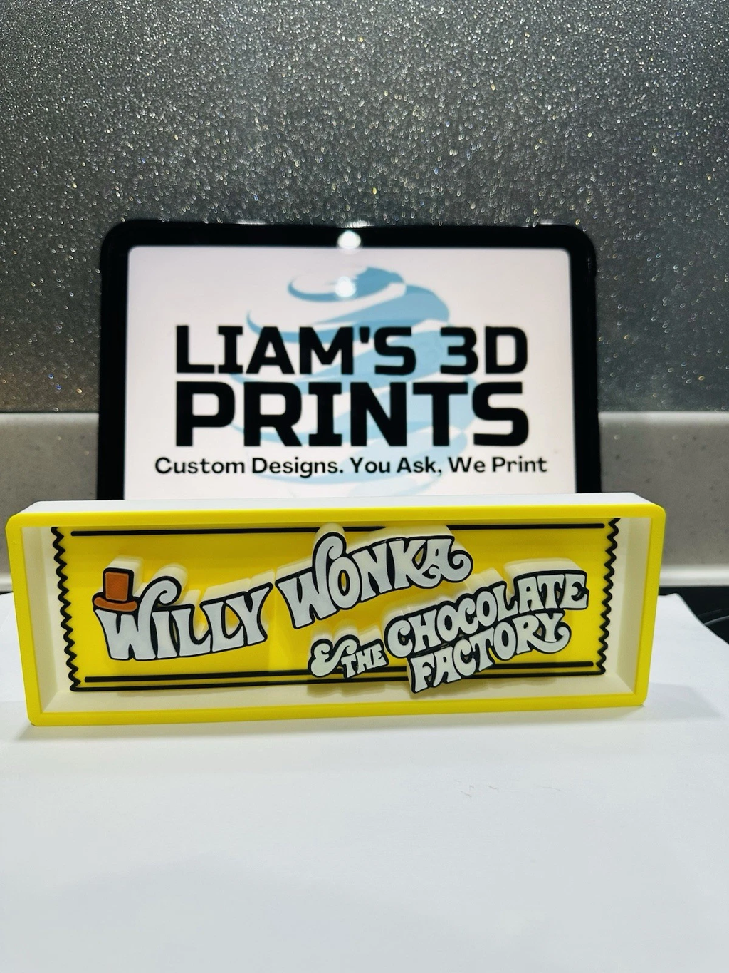 Willy Wonka And The Chocolate Factory Logo Sign Display Charlie S 17.5cm L 22cm