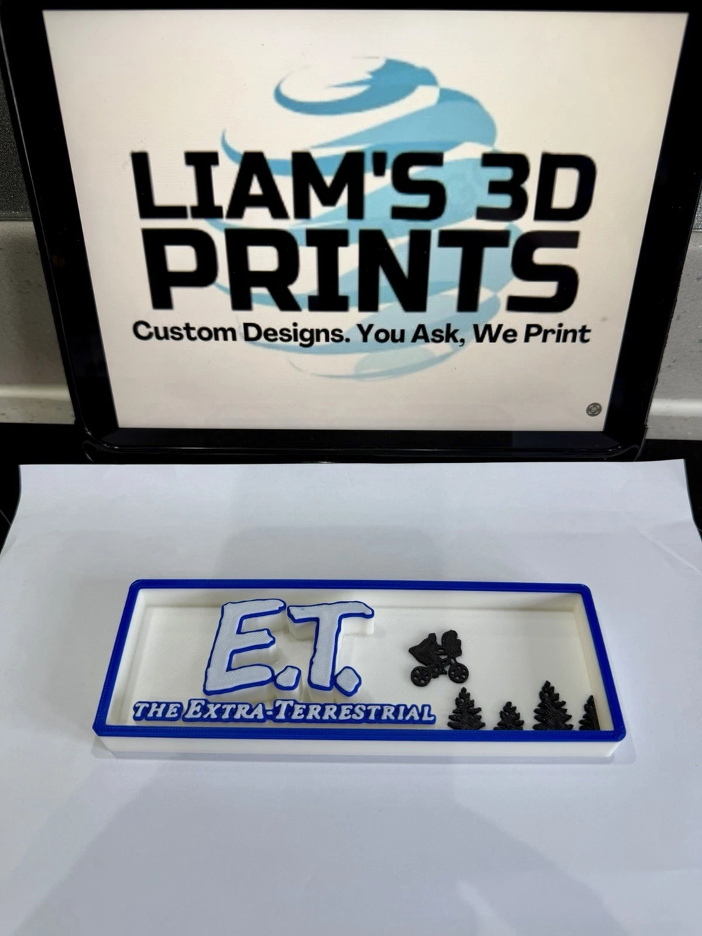 Decorative ET The Extra Terrestrial Film Logo Sign Display Cinema s17.5cm L22cm