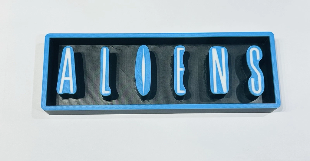 Decorative Aliens Film Logo Sign Display Cinema small 17.5cm Large 22cm