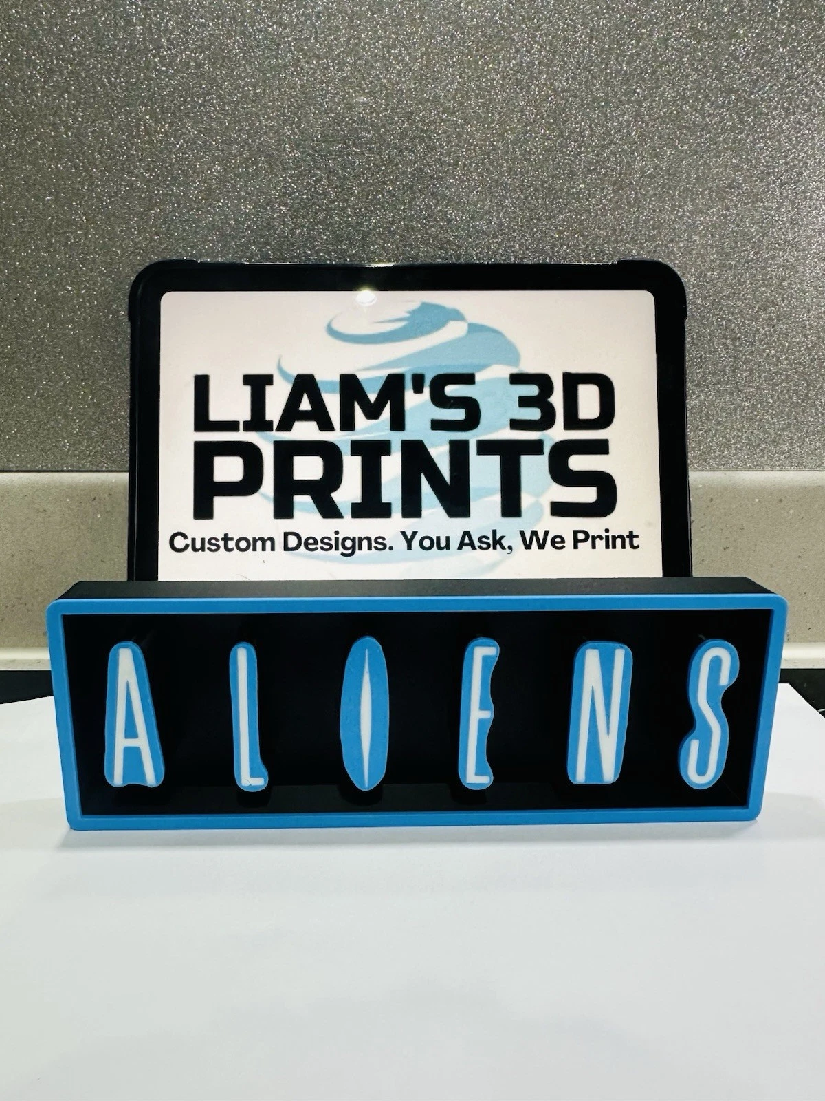 Decorative Aliens Film Logo Sign Display Cinema small 17.5cm Large 22cm