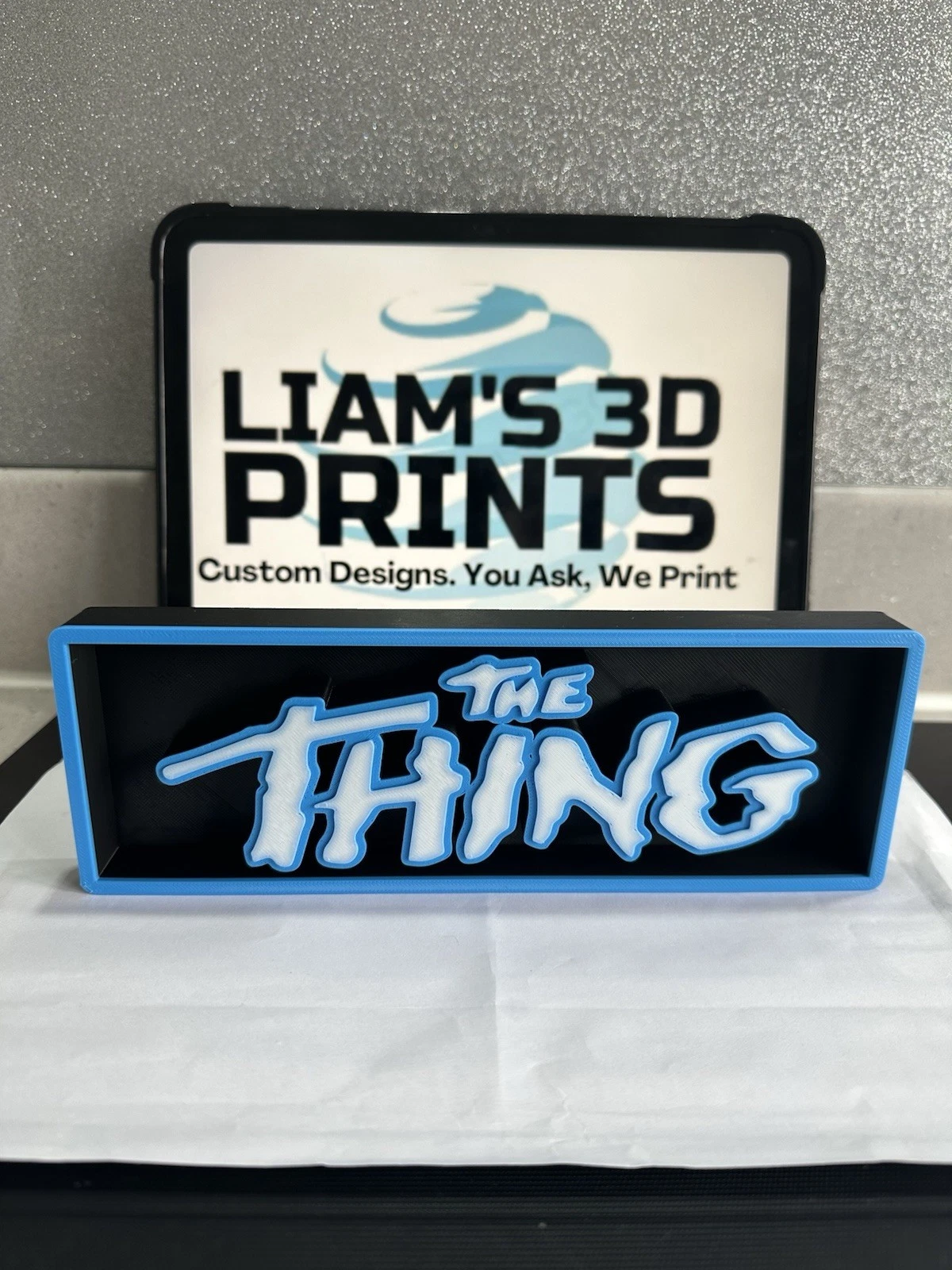 Decorative The Thing Film Logo Sign Display Cinema s 17.5cm L 22cm