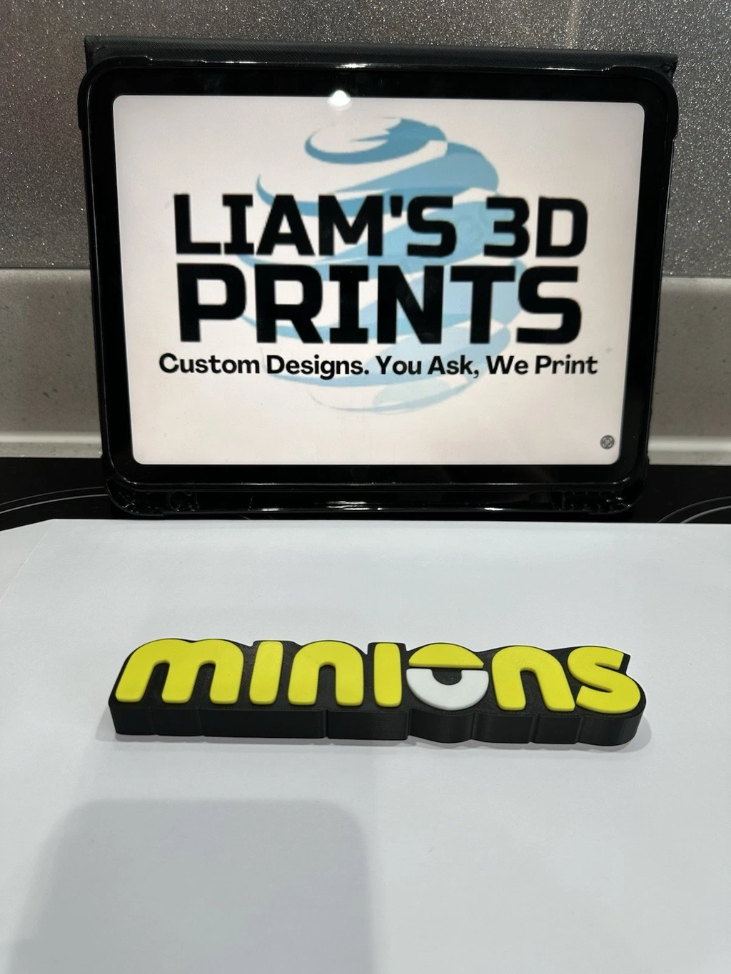Decorative Despicable Me's Minions Film TV logo Sign Display Pops