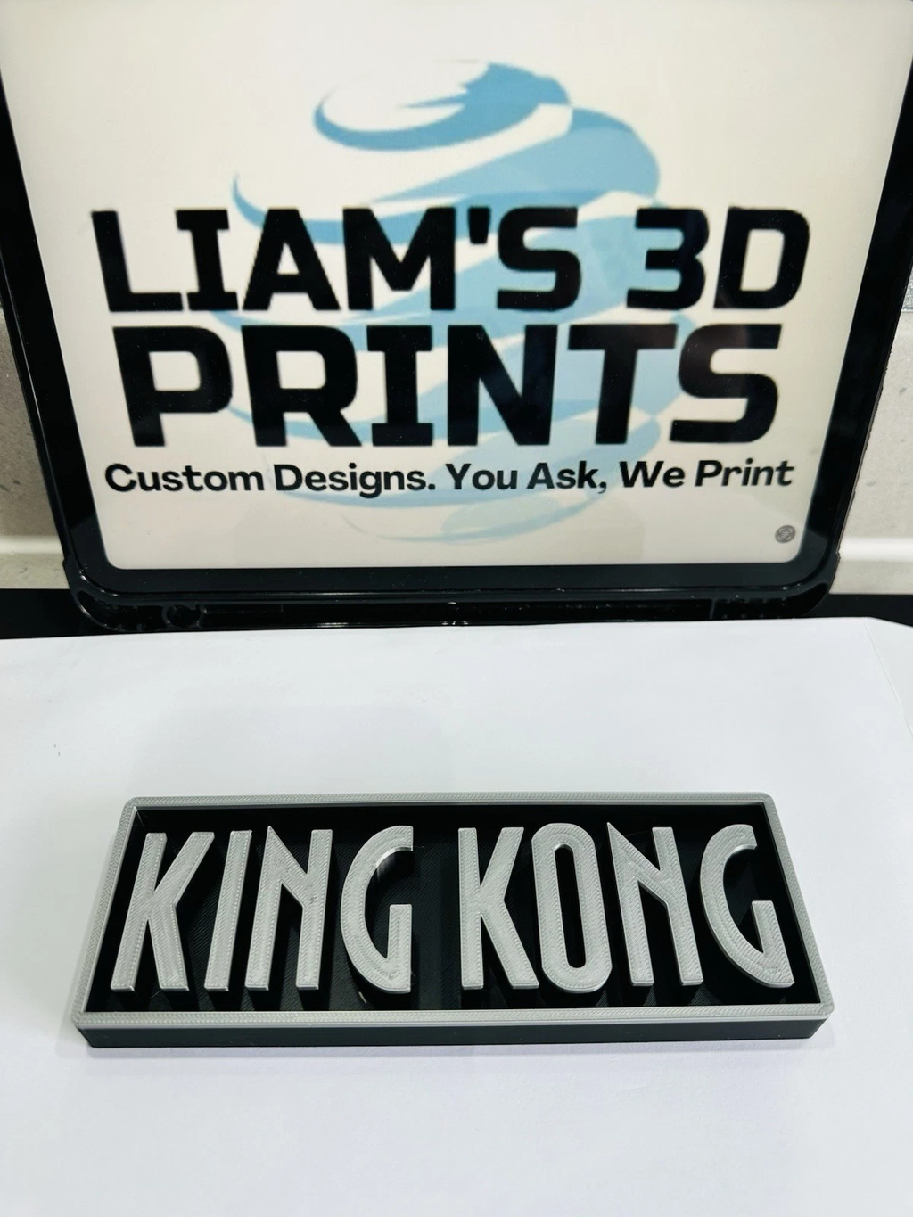 Decorative King Kong Film Logo Sign Display Cinema small 17.5cm Large 22cm