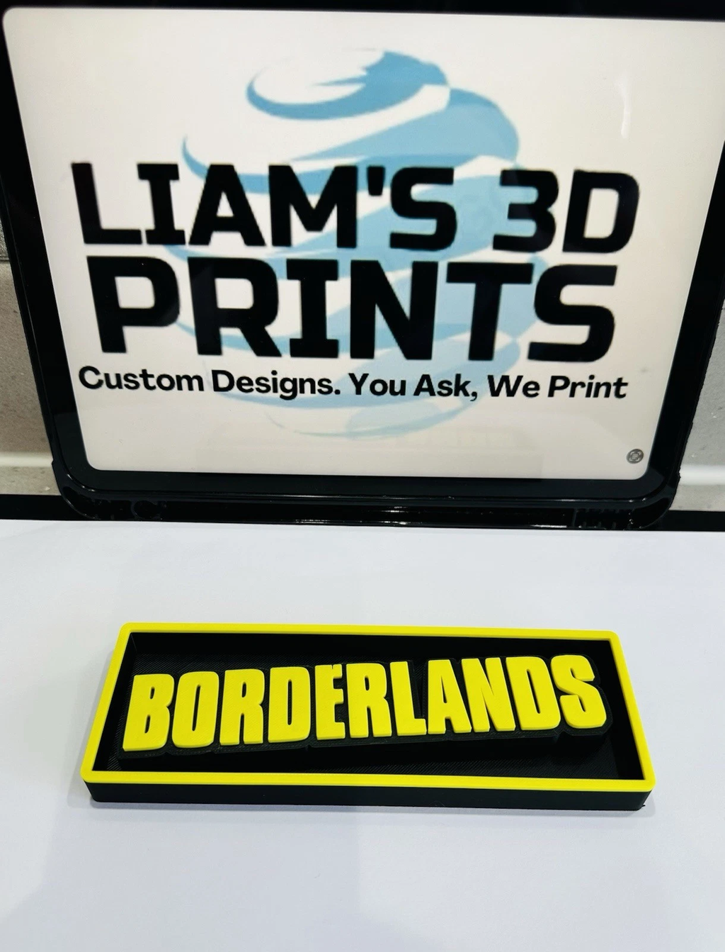 Decorative Borderlands logo Sign Display Cinema small 17.5cm Large 22cm