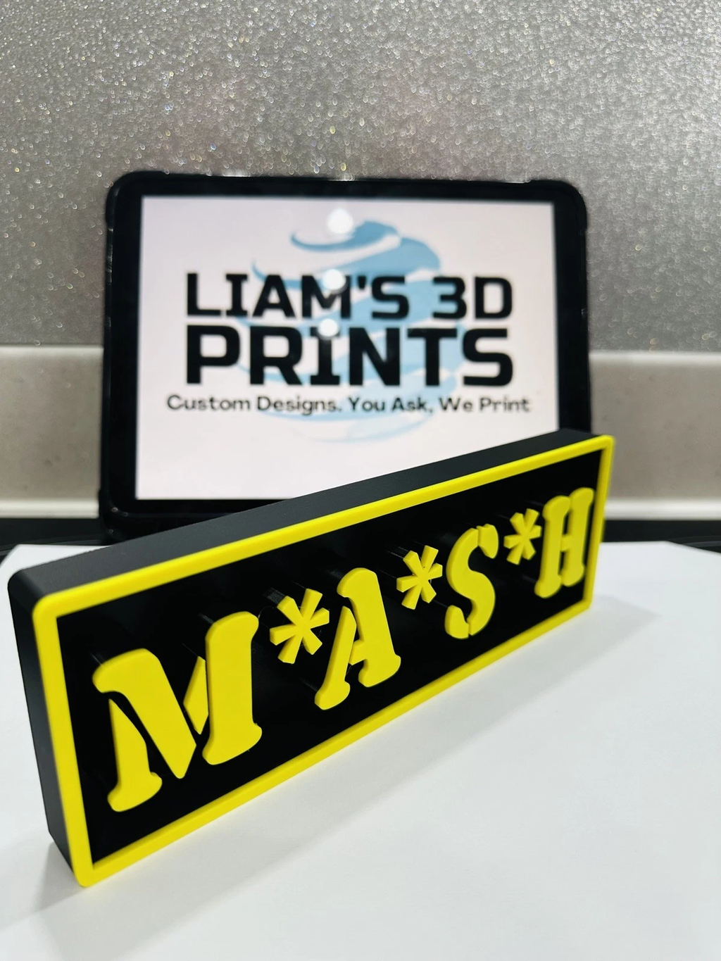 Decorative M*A*S*H MASH Box TV Logo Sign Display Cinema s17.5cm L 22cm